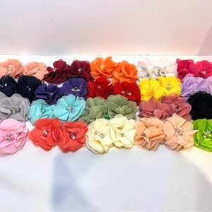Vinobow Flower Soft Hair Bow with Faux Pearls and Rhinestones Set of 40